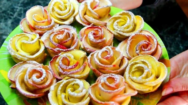 Apple Roses - An Exquisite and Appetizing Dessert