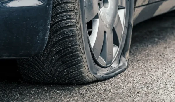 For the second consecutive day, there was only one casualty in a traffic accident