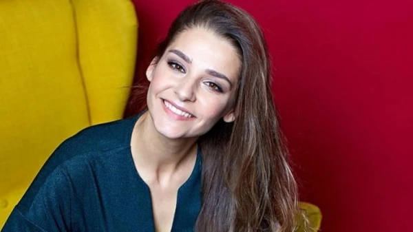 Family Bliss: Glafira Tarkhanova Shows All Five Children Together for the First Time