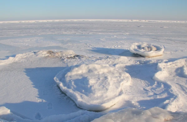 A Teenager Who Fell Through the Ice at Sea in Liepaja Was Rescued