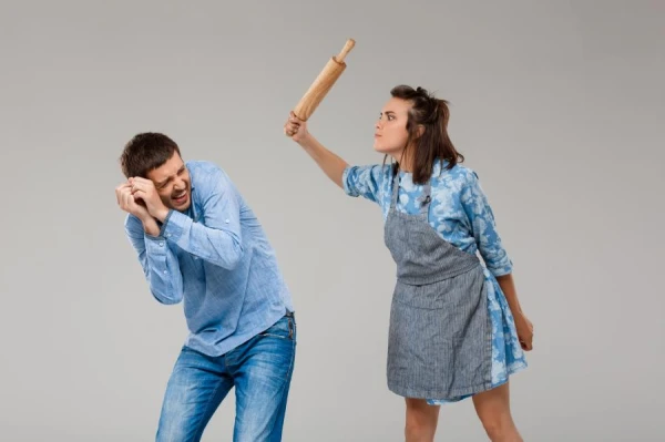 Study: Men Experience Less Harassment but More Violence