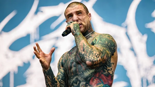 Фронтмен Slaughter to Prevail Алекс Террибл