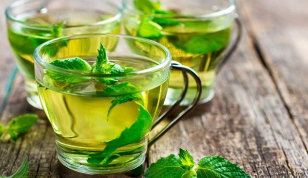 A Cup of Health: Top 5 Beneficial Tea Additives