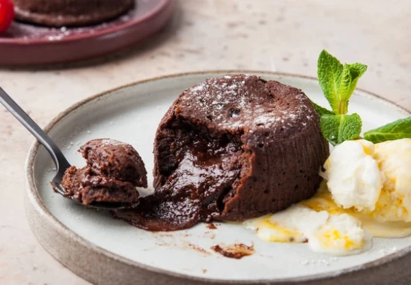 Tender and Appetizing: Making Chocolate Fondant