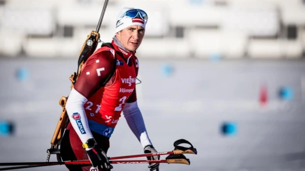 French biathlete Quentin Fillon Maillet won the gold medal in the sprint, our best athlete Andrei Rastorguev finished in the top thirty