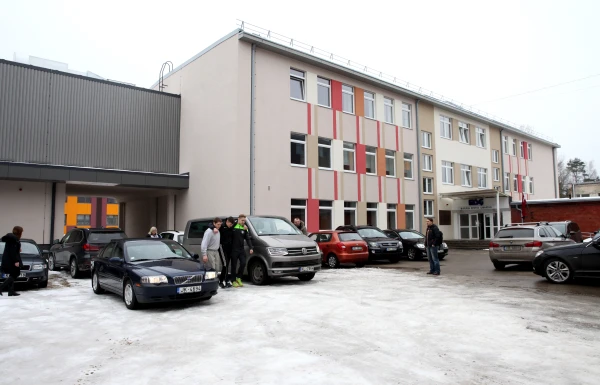 This is not 21st century infrastructure: Olympic successes overshadowed by a critical situation in Murjani