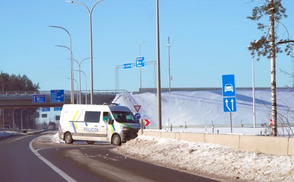 On Sunday, 12 people were injured in a traffic accident