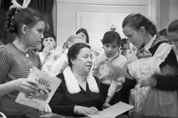 Она стала культовым автором.