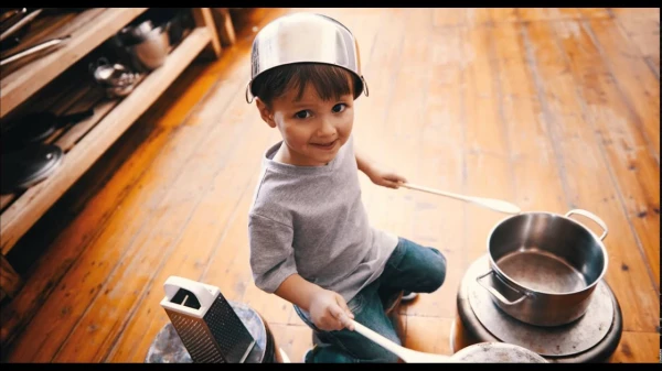 Not Toys, but Household Items: What Helps Children's Development