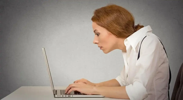 Tech Neck Syndrome: How to Relieve Pain and Tension