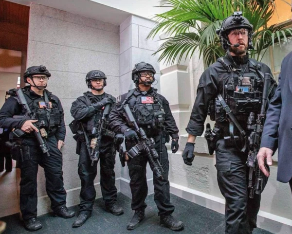 Armed Man Attempted to Enter Trump's Home - He Was Shot