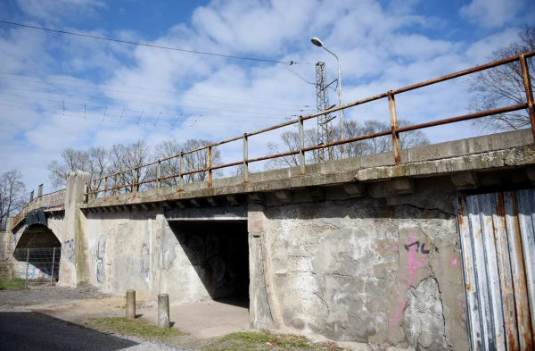 Some movement noticed on the dangerous Altanava Bridge in Riga