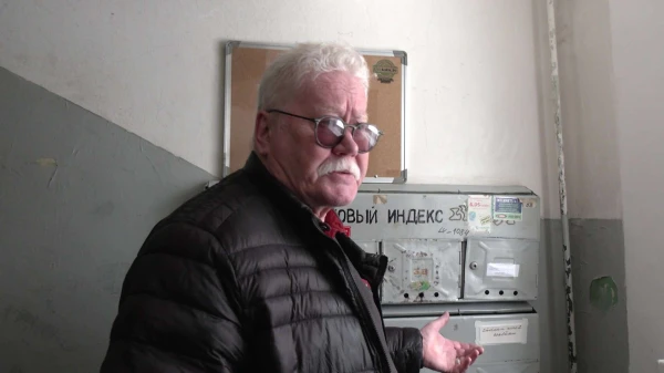 “How much longer should we look at this?” A Riga resident is annoyed by the Soviet-era mailboxes