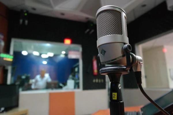 Commercial Radio in the Russian Language in Latvia Given a Deadline