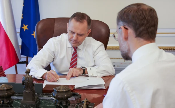 Today the President of Poland will visit Latvia for basketball