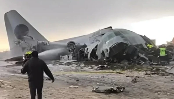 A plane with a cargo of banknotes crashed in Bolivia; 15 people died