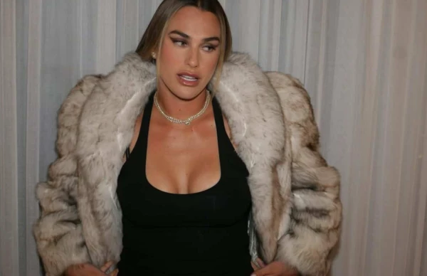 Fur Coat, Necklace, and Deep Neckline — Arina Sobolenko Stuns in a Luxurious Look by Gucci