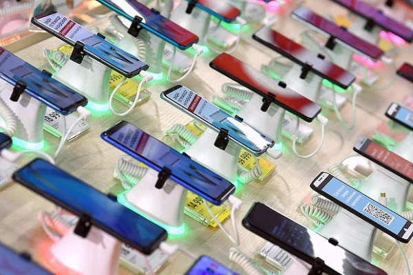 The Smartphone Market Predicted to Collapse