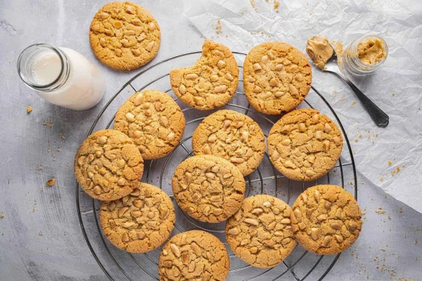 Peanut Butter Cookies in 15 Minutes: Only 4 Ingredients Needed