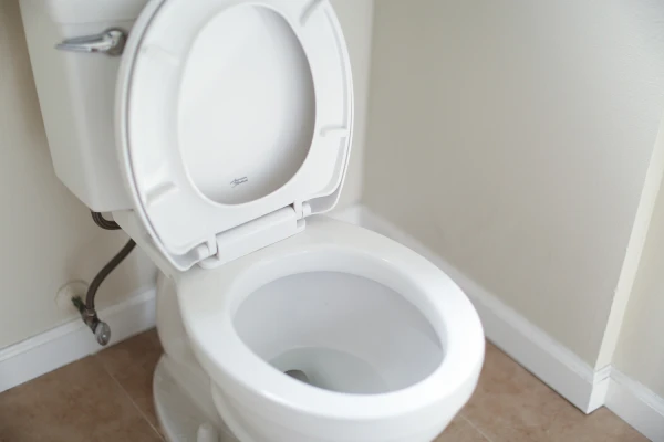 Three alarming toilet symptoms indicating prostate cancer for men over 50