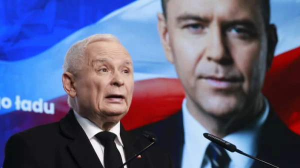 Политический ветеран выдвигает вперед молодежь.