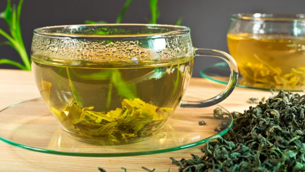 Oolong and green tea protect against depression with regular consumption