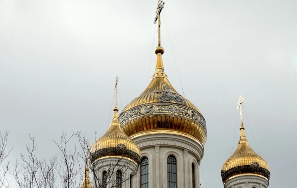 In Lithuania, calls are made to 'delicately remove' individuals associated with Russia from the Orthodox Archdiocese