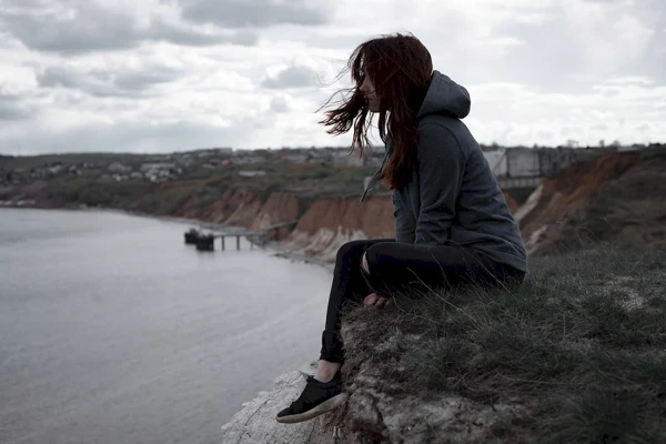 How to Survive a Breakup if You Consider Yourself a Monogamist