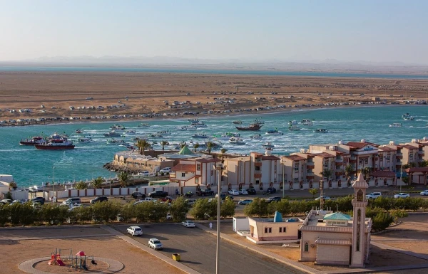 Обычно в этой гавани ходят совсем небольшие суда.