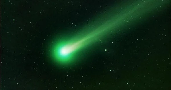 A new comet may become so bright that it will be visible in the sky even during the day in early April