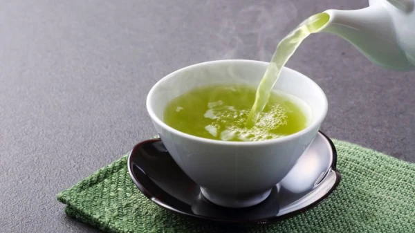 Who Should Avoid Drinking Green Tea — A Doctor's Opinion