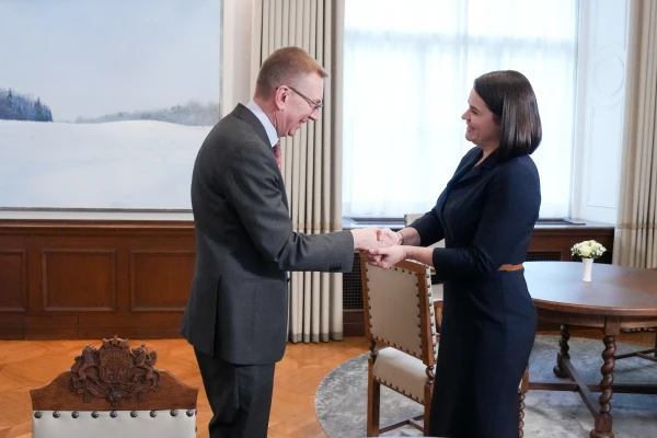 While Rinkevics met with Tikhanovskaya in Riga, Lukashenko said when the 'Oreshnik' would strike Latvia