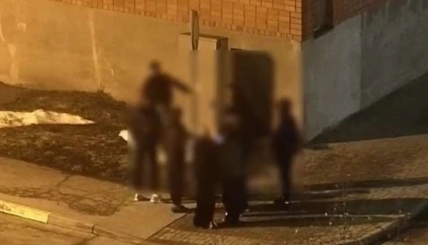 Reckless Teenagers! Drunken Youths Rampage in Daugavpils. They Even Targeted an Electrical Distribution Cabinet