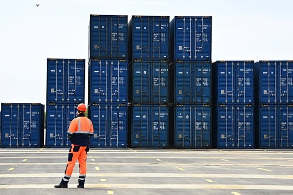 Post-Soviet Republic Imposes Strict Sanctions Against Russia and China