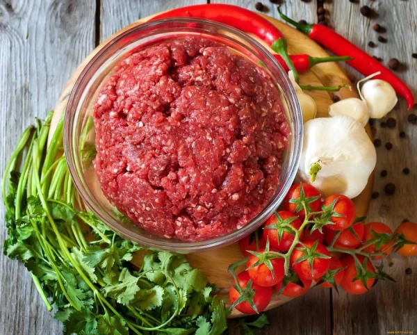 Why You Should Chill the Minced Meat Before Cooking Cutlets