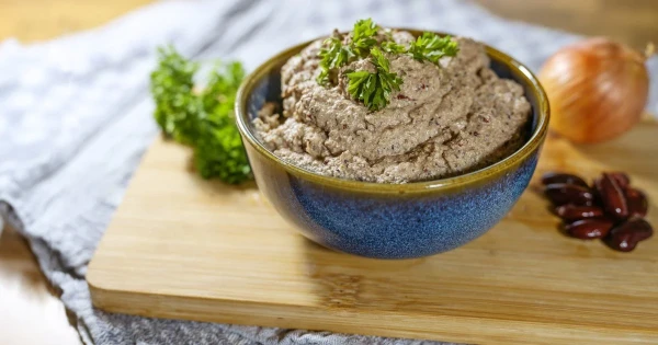 No Sausage: This Creamy Bean Pâté Will Become Your Favorite
