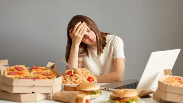 Don’t Eat Your Problems: 3 Steps to a Healthy Relationship with Food