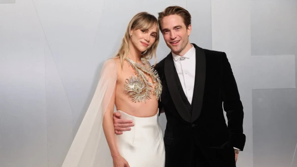 Robert Pattinson Fuels Rumors of Secret Wedding with Suki Waterhouse