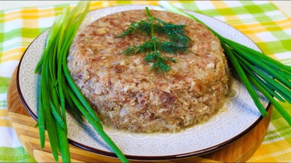 The Dietitian Explained When to Avoid Aspic