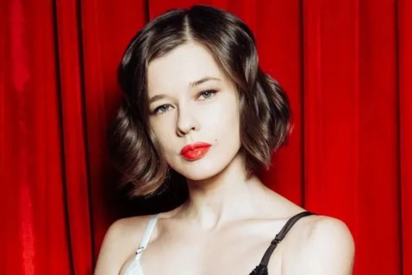 Shining with Happiness: Fans Admired Pregnant Shpitsa