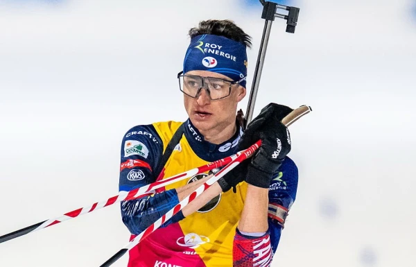 Frenchman Éric Perrot wins the overall World Cup at the age of 24