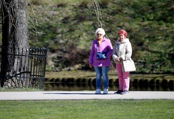 Weather forecast for today: dress accordingly