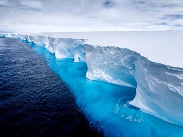 Запомним этот айсберг во всей красе.