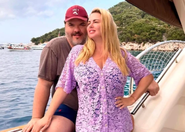 Ну чем они не пара.