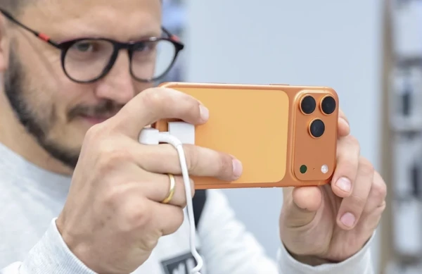 Millions of iPhones Urged to Update Immediately