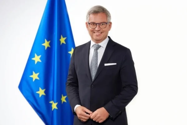 Официальное пресс-фото Еврокомиссии