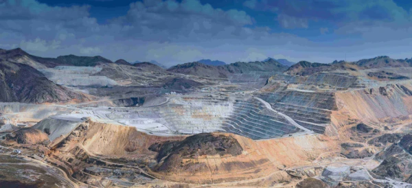 Природные богатства Латинской Америки ушли Поднебесной.