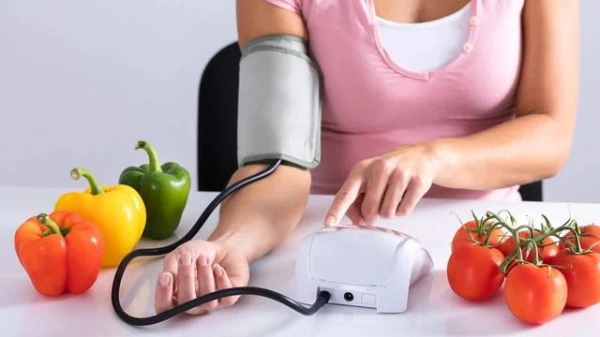 Top 10 Foods for People with Hypertension: What to Include in the Diet to Lower Blood Pressure