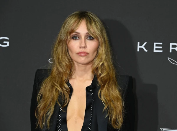 Эта барышня в свои года успела многое.