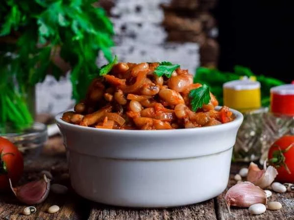 Universal Dish: Vegetable Stew with Beans and Mushrooms